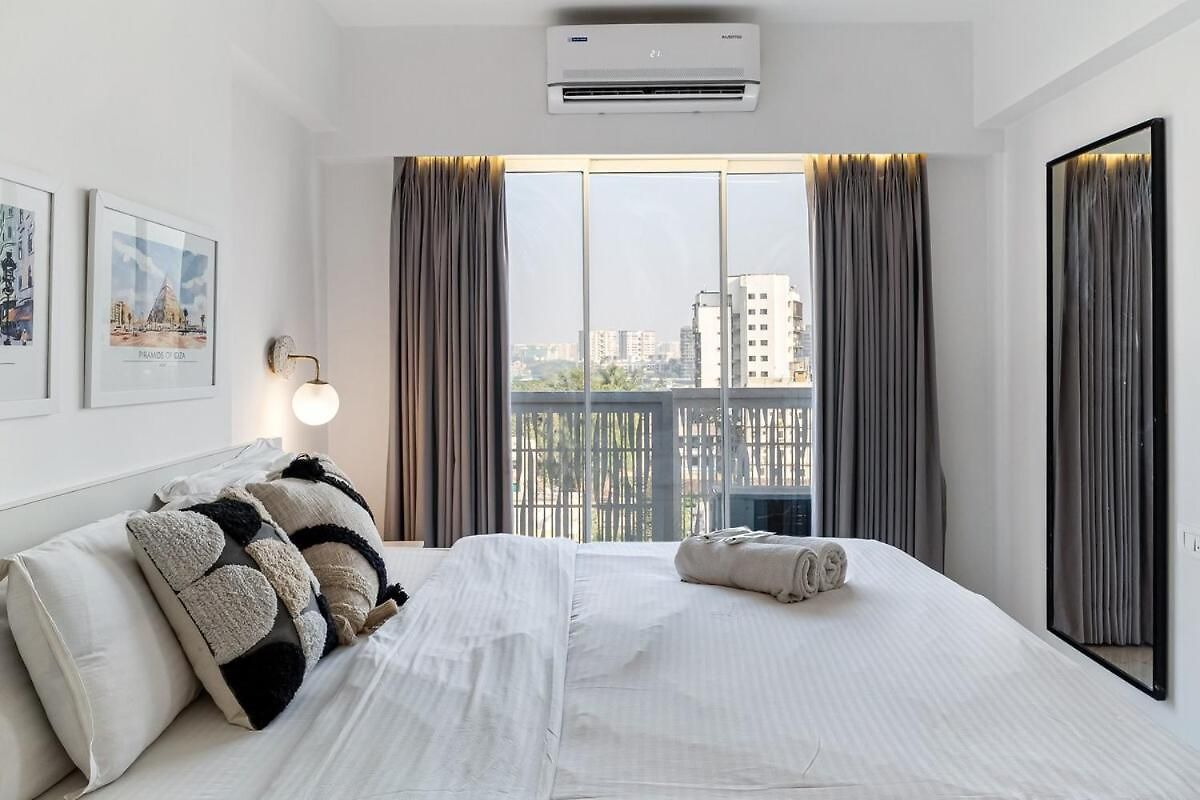 Delphi 2bhk By House Oona Mumbai