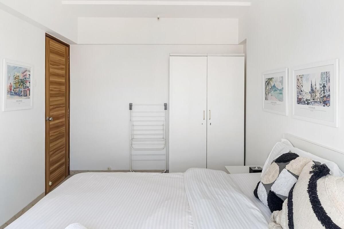 Delphi 2bhk By House Oona Mumbai