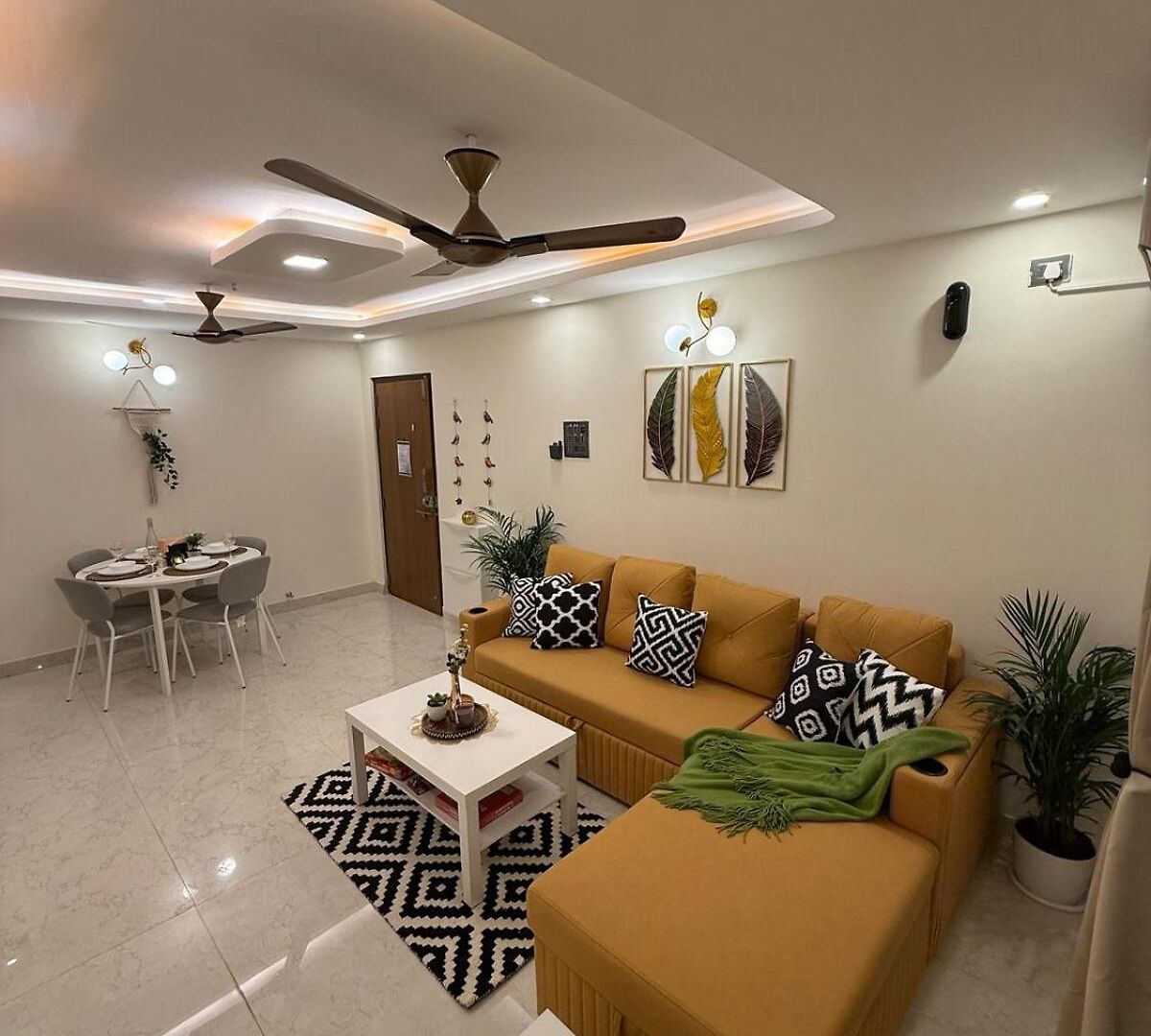 Powai, Aurora Luxe,2bhk Balcony & View Mumbai
