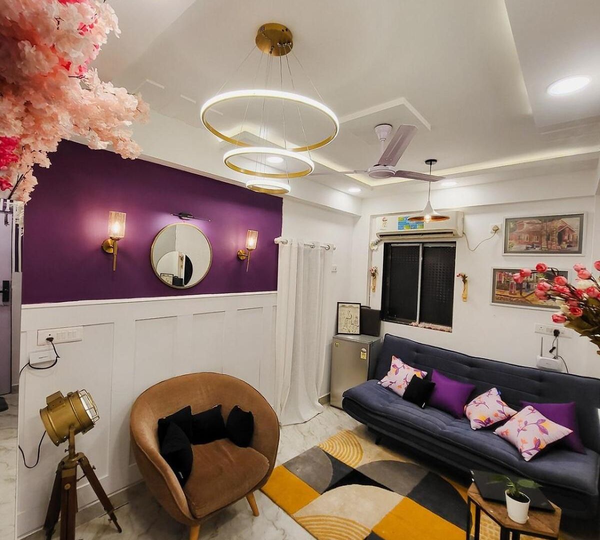 1bhk Bandra Chapel Road * Mumbai