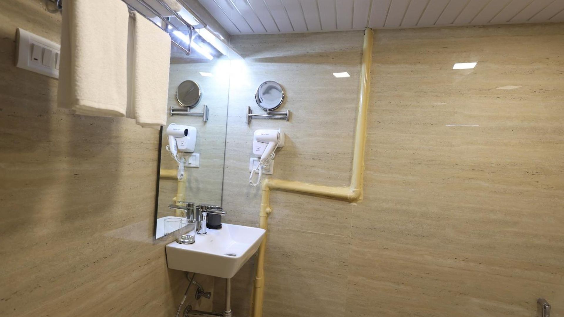 Apartment Wabi-sabi By Alamiko