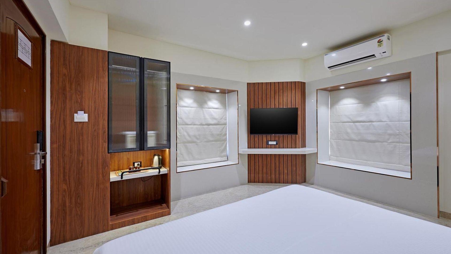 Hotel Karl Residency