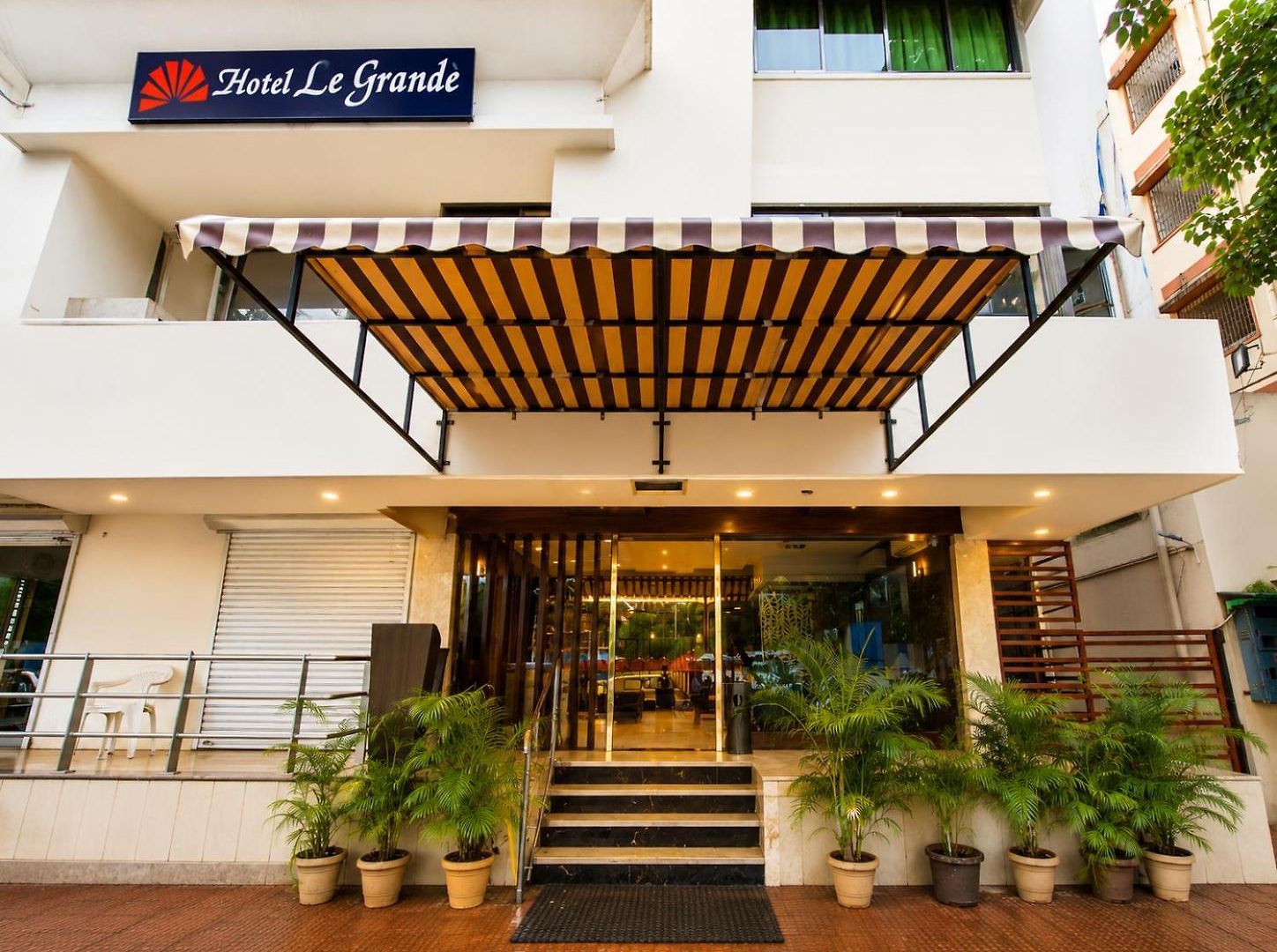 Le Grande - International Airport 3*
