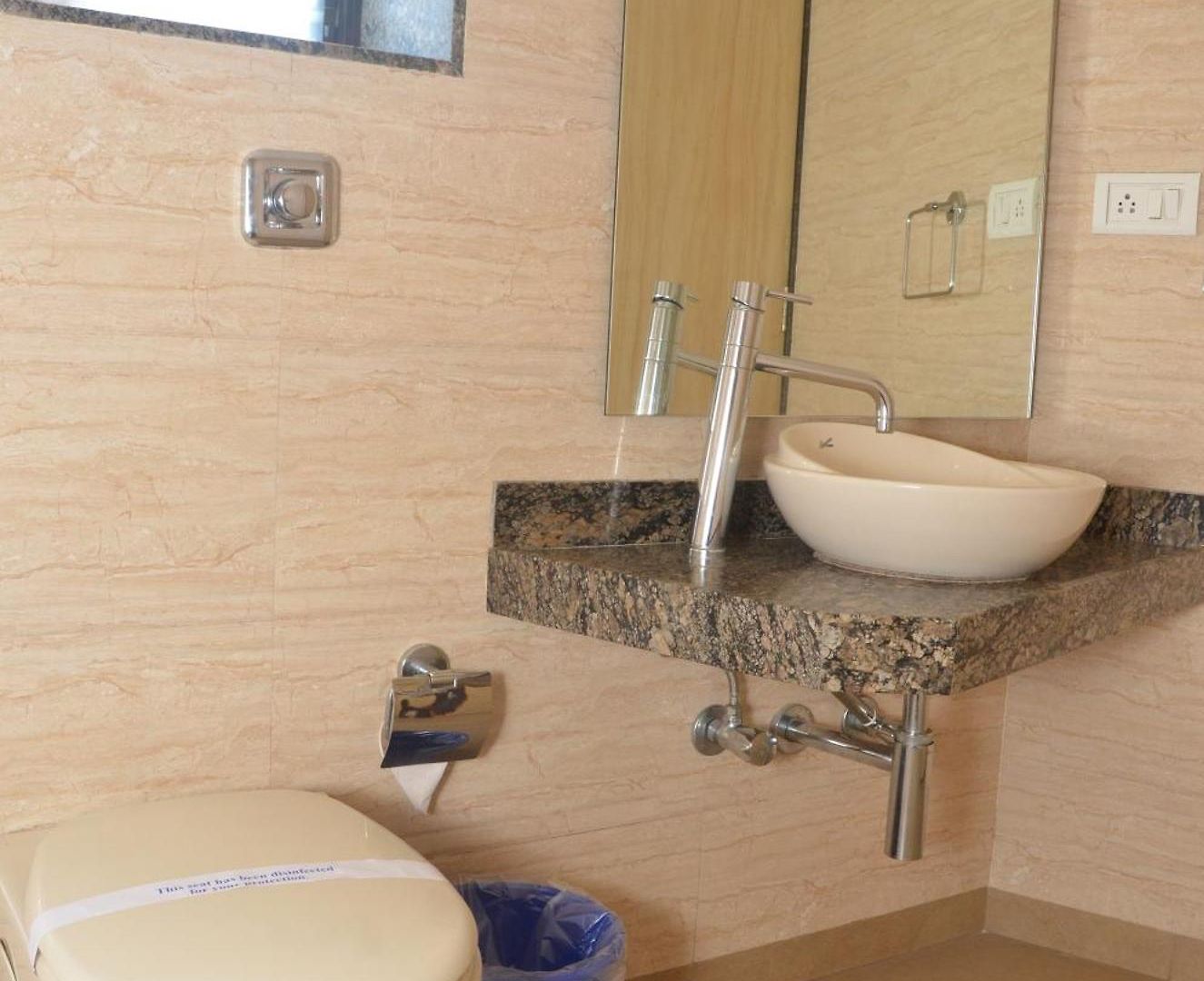 Ashray International, Sion - Near Bkc Hotel