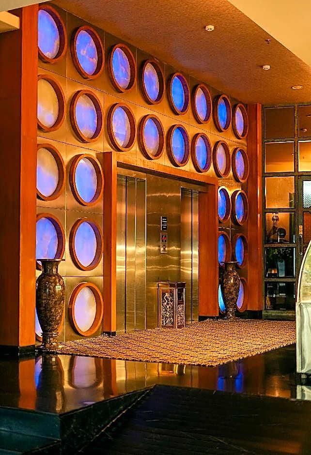 Hotel Fabhotel Adore Mumbai