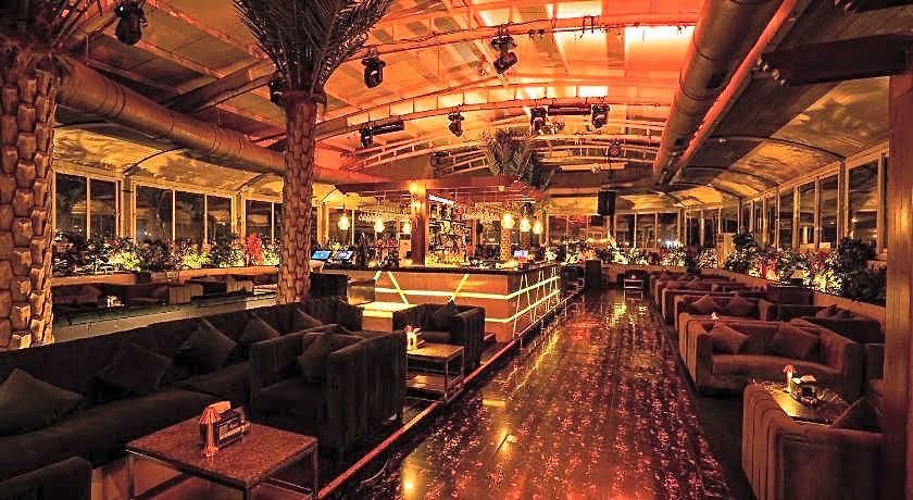 Fabhotel Adore 3* Mumbai