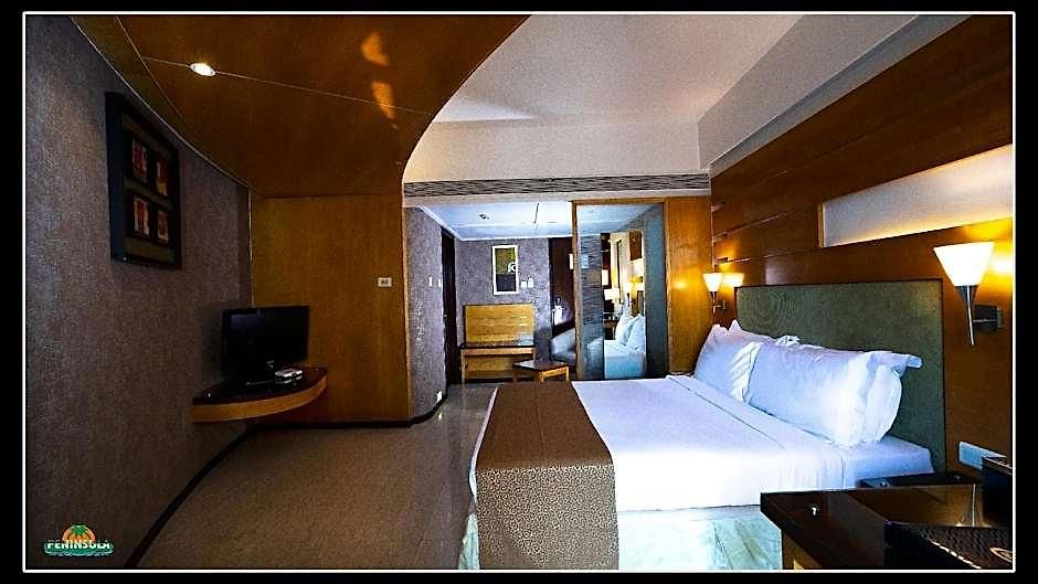 Hotel Fabhotel Adore Mumbai