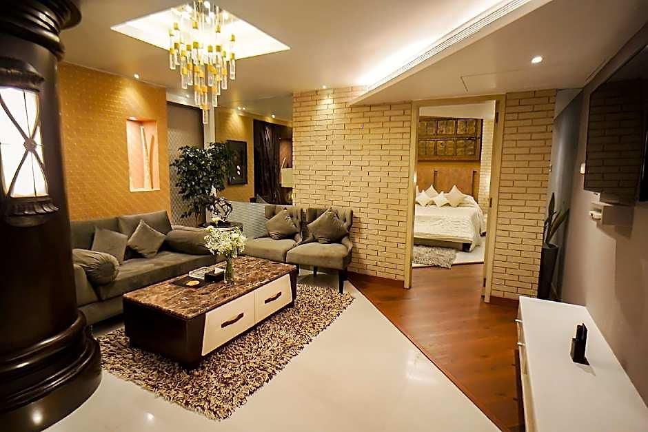 Fabhotel Adore Hotel