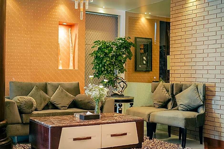 Fabhotel Adore 3* Mumbai