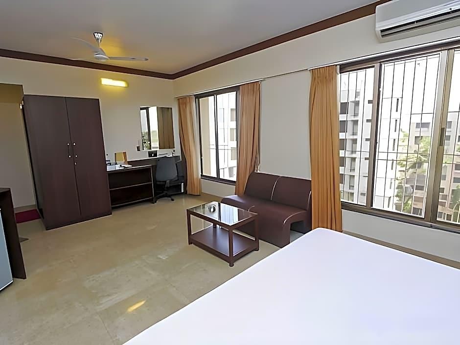 Hotel Jyoti Dwelling