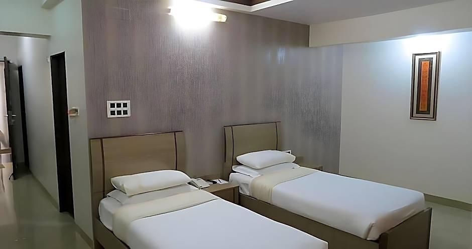 Hotel Jyoti Dwelling 3*