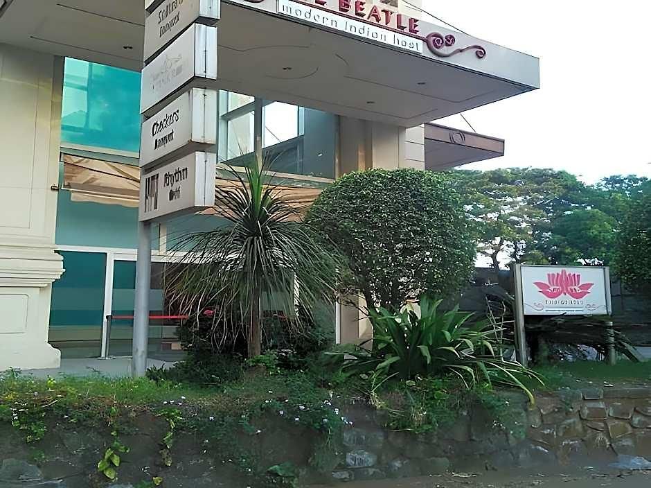 Hotel The Beatle 4*