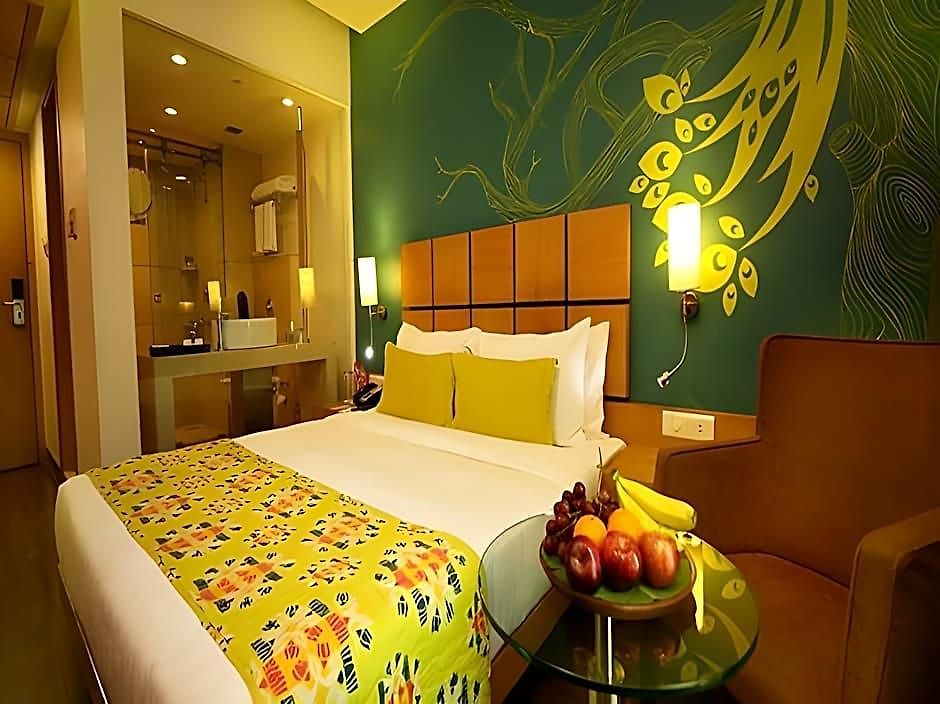 The Beatle 4* Mumbai