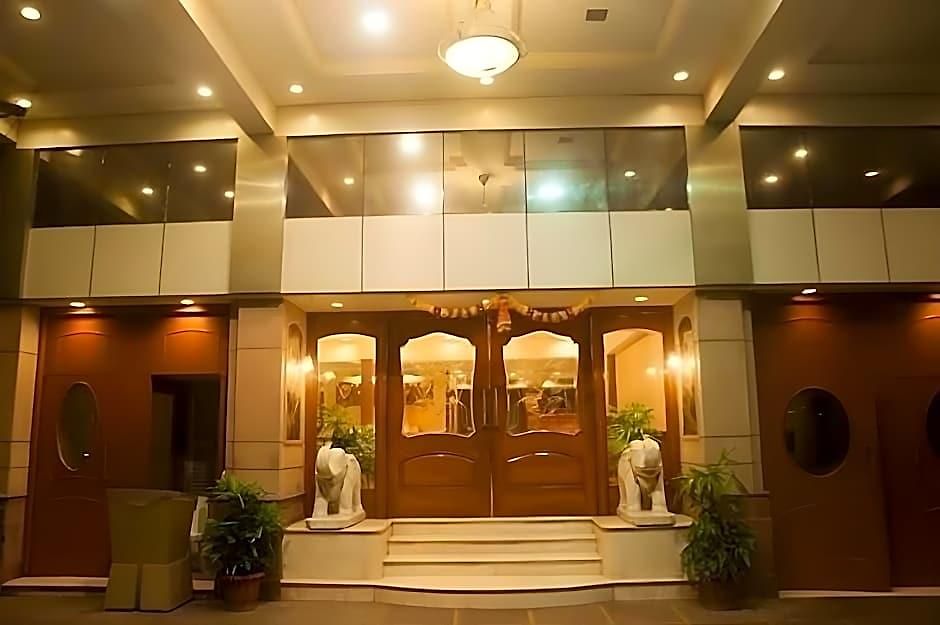 Hotel Solitaire Mumbai