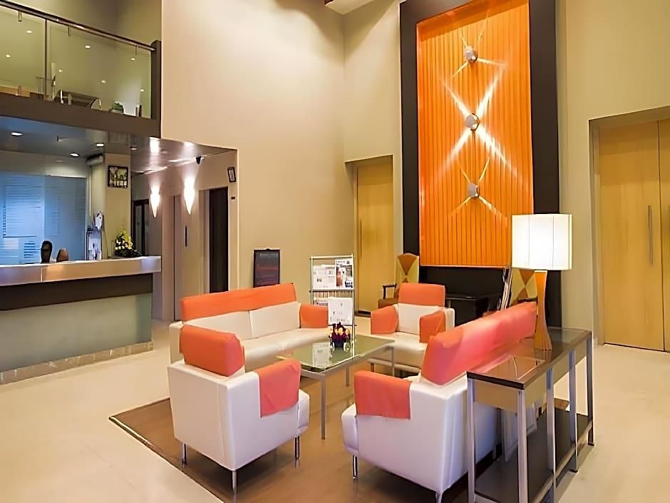 Hotel Avion 3*