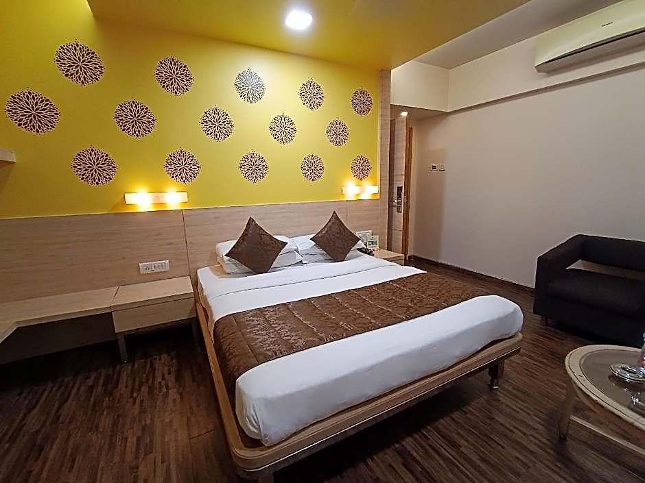 Rajhans 2* Mumbai