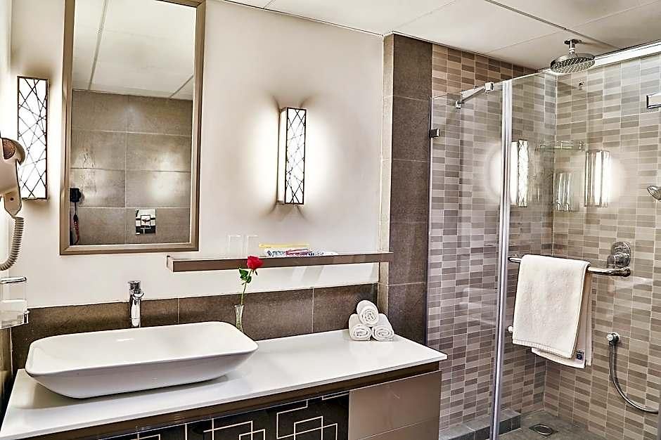 T24 Residency Hotel Mumbai