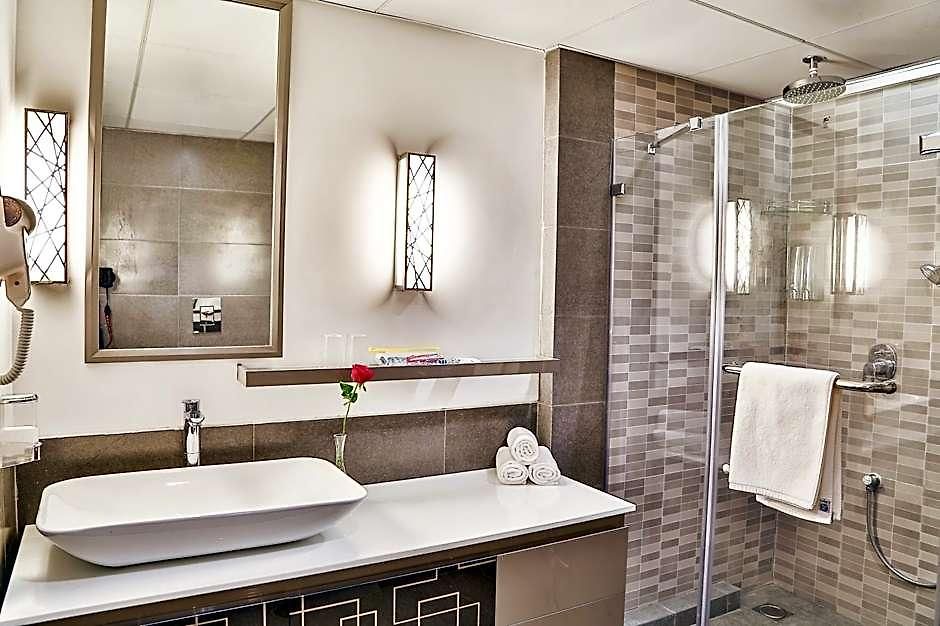 Hotel T24 Residency 4*