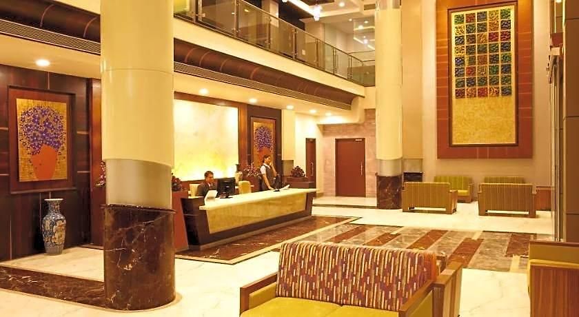 Club Emerald 3* Mumbai
