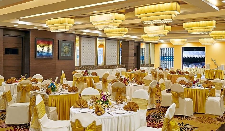 Club Emerald Hotel Mumbai