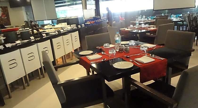 Svenska Design Andheri Hotel