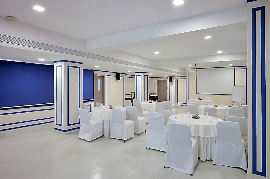 Hotel The Gordon House - Near Gateway Of India Mumbai