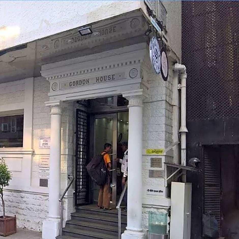 The Gordon House - Near Gateway Of India Hotel