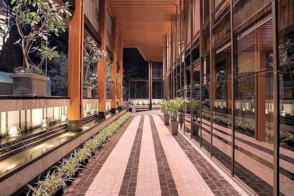 Grand Hometel A Sarovar Mumbai