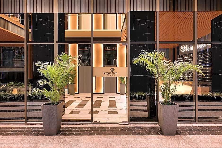 Grand Hometel A Sarovar 3*