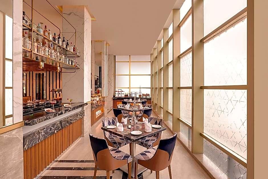 Grand Hometel A Sarovar Hotel Mumbai