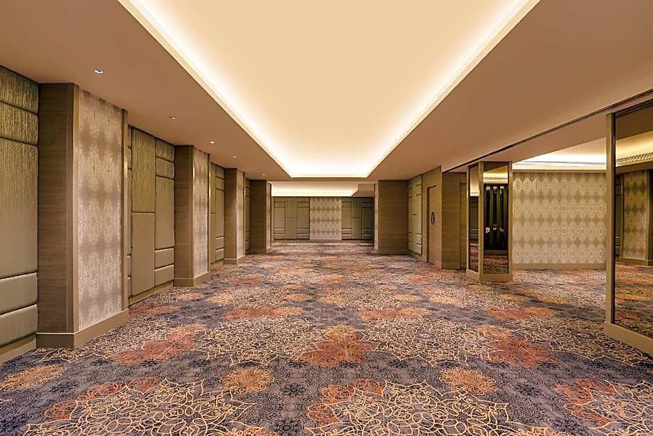 Grand Hometel A Sarovar Mumbai