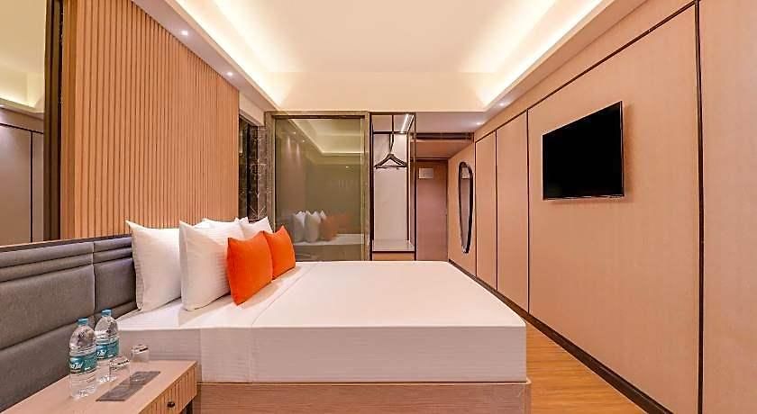 Grand Hometel A Sarovar Hotel 3*