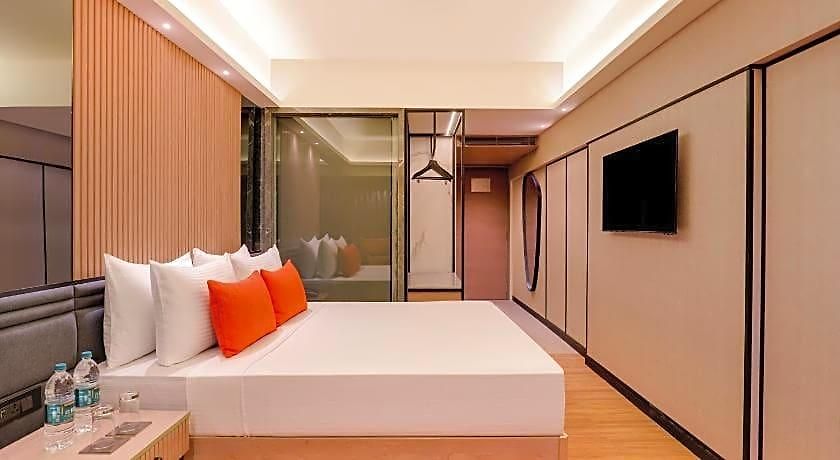 Grand Hometel A Sarovar Hotel