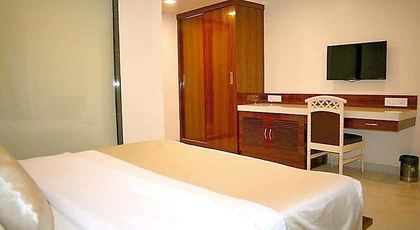 Milan International Hotel