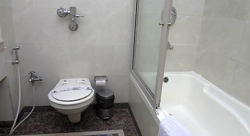 Hotel Suncity Apollo - Gateway Of India 3*