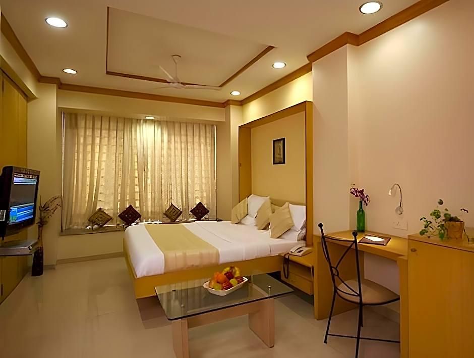 Suncity Apollo - Gateway Of India Hotel Mumbai