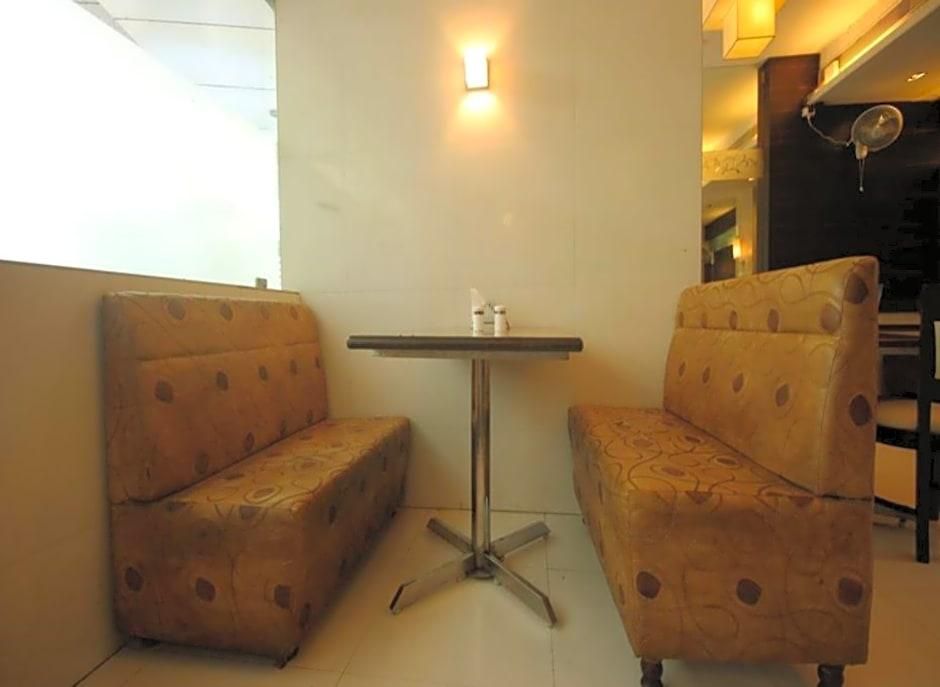 The Caliph Hotel, Near Powai Hotel 3*