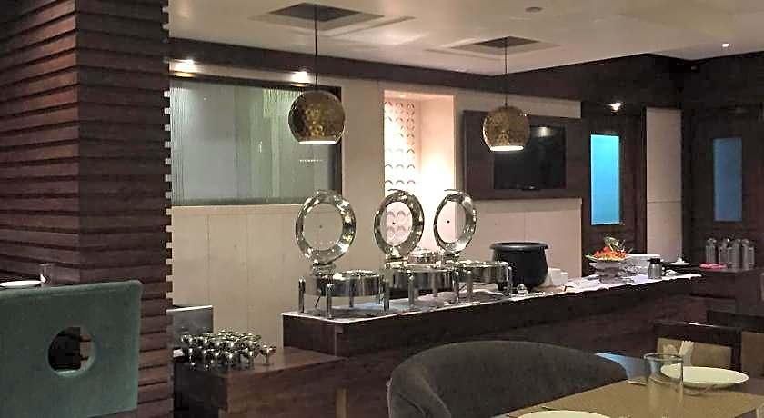 Hotel Le Grande - International Airport 3*