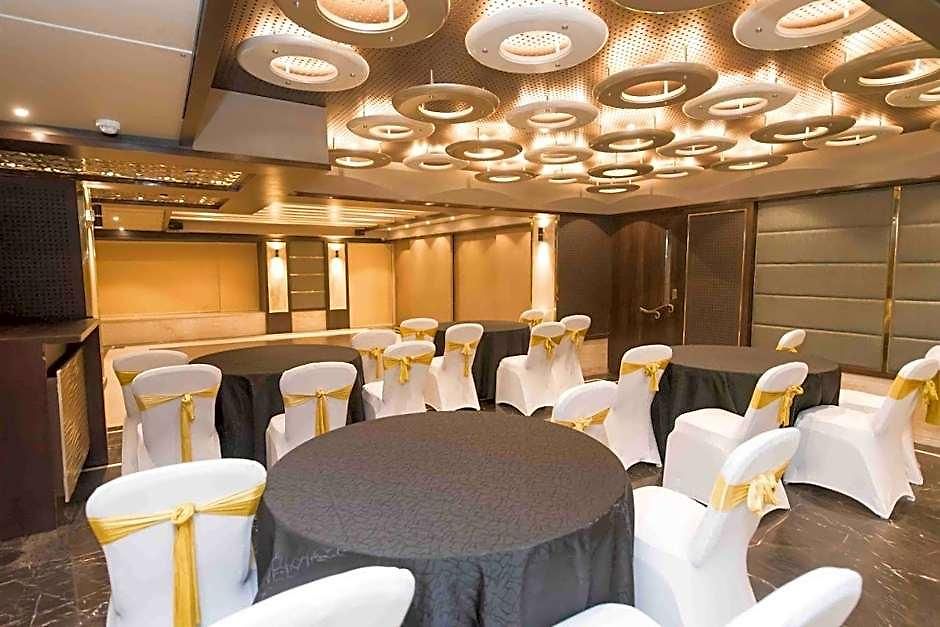 Le Grande - International Airport Hotel 3*