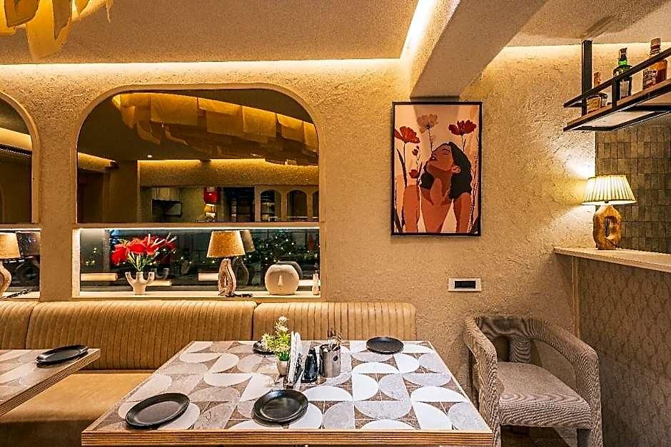 Oriental Aster - International Airport Hotel 4*