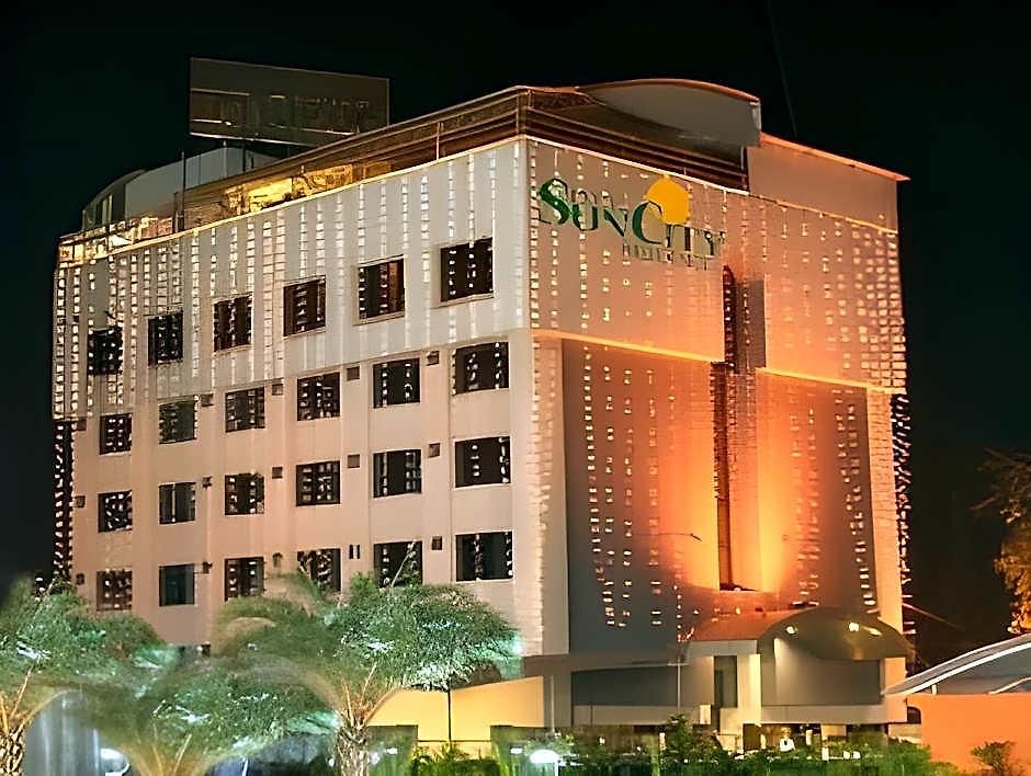 Hotel Suncity Residency