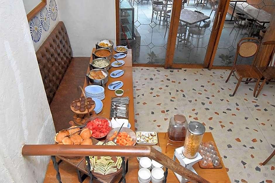Kings International Juhu Hotel Mumbai