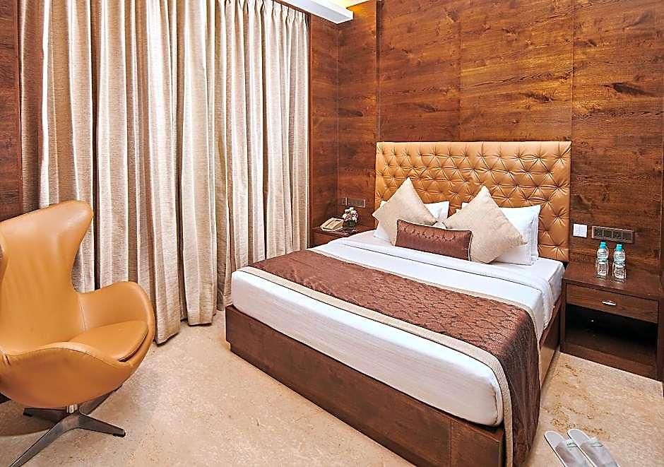 Goldfinch Hotel Mumbai