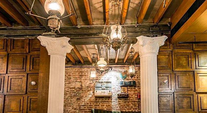 Hotel Crawford Inn Mumbai