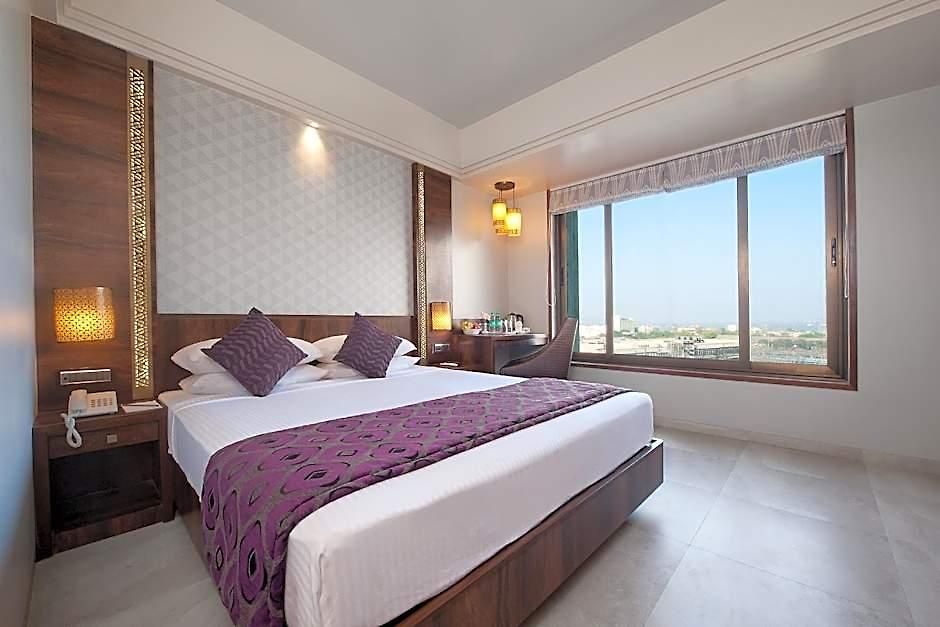Hotel Crawford Inn 3*