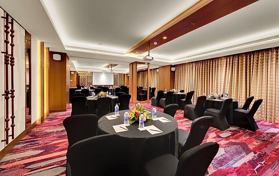 The Fern Mumbai, Goregaon, Series By Marriott Hotel