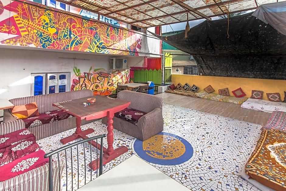 Backpackers Villa Mumbai Hostel