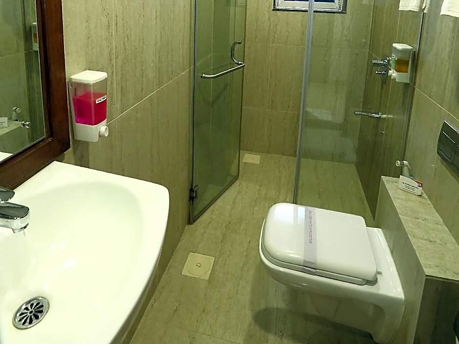 The Altruist Andheri Hotel
