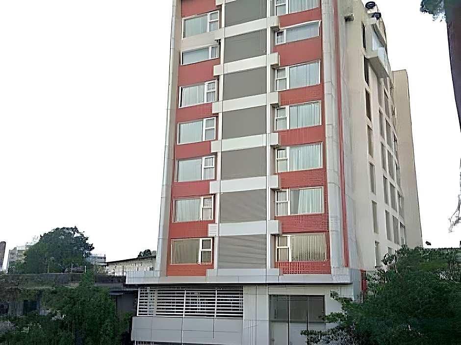 Hotel The Altruist Andheri 3*