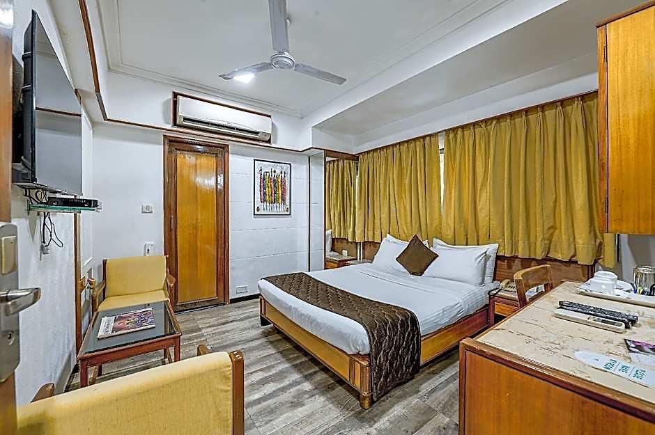 Regal Enclave Hotel